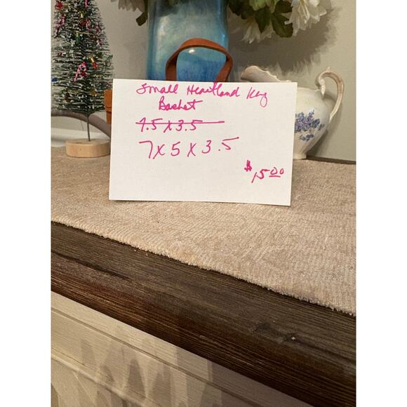 LONGABERGER Heartland Small Key Basket - Picture 3 of 3